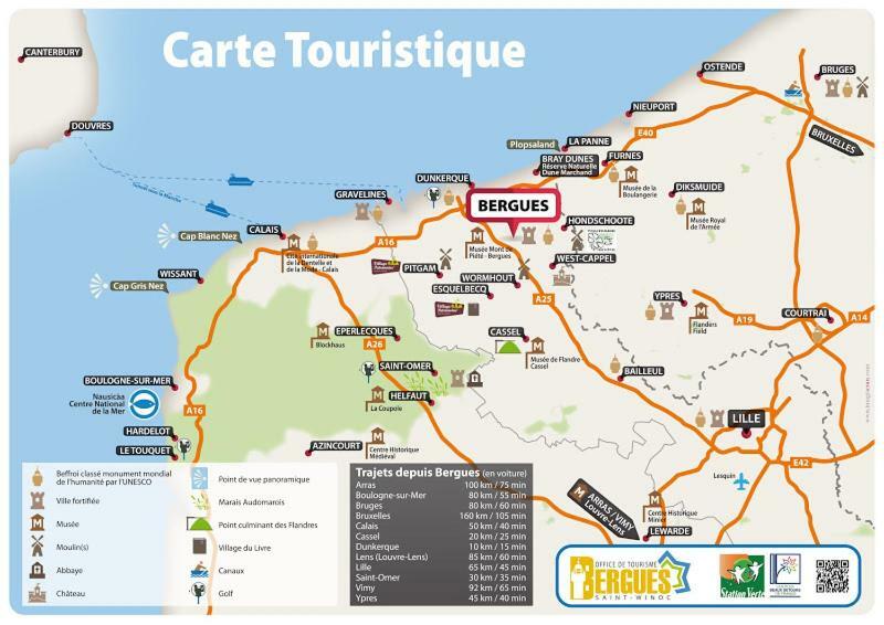 Cote Cour Apartment Bergues Bagian luar foto